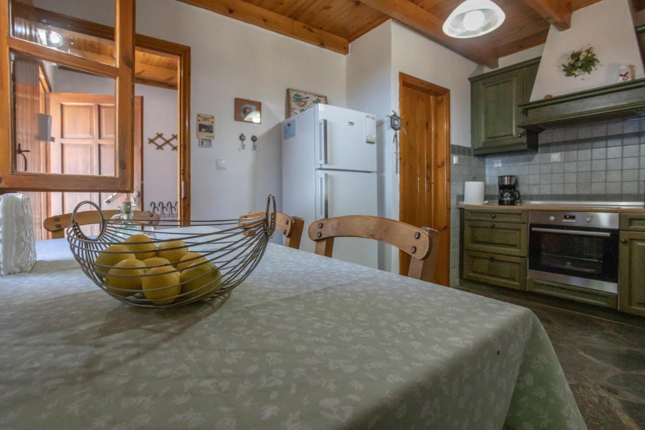הוילה אגיה פרסקבי Manolis' House מראה חיצוני תמונה