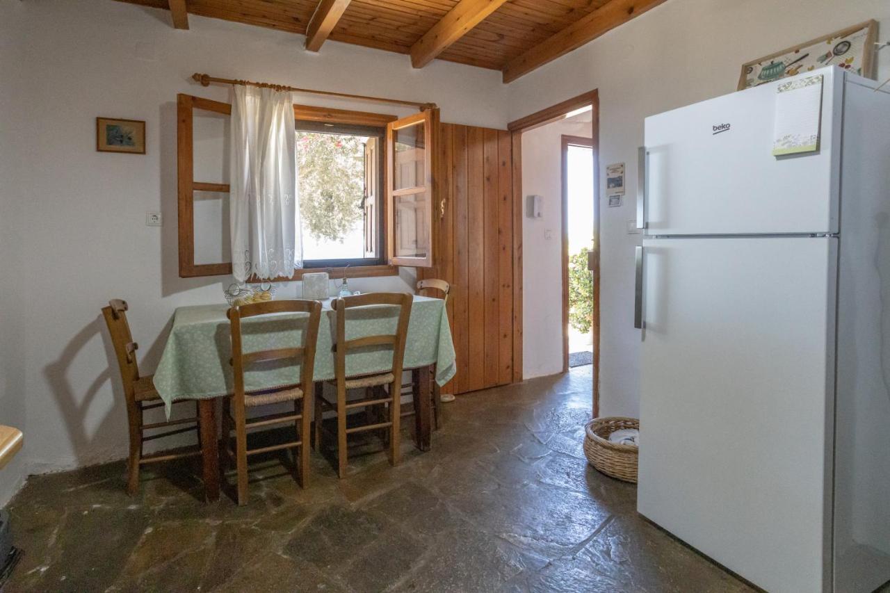 הוילה אגיה פרסקבי Manolis' House מראה חיצוני תמונה